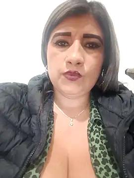 Snapshot of Hannahcandyy chatting on 03.06.25 Hannahcandyy online show from 03.06.25