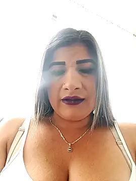 Snapshot of Hannahcandyy chatting on 03.09.25 Hannahcandyy online show from 03.09.25