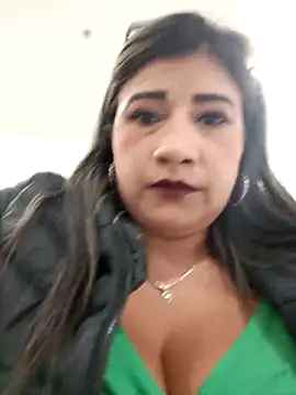 Snapshot of Hannahcandyy chatting on 03.21.25 Hannahcandyy online show from 03.21.25