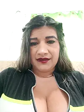 Snapshot of Hannahcandyy chatting on 09.27.25 Hannahcandyy online show from 09.27.25