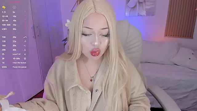 Kendall Bunnyy online show from 01.25.25