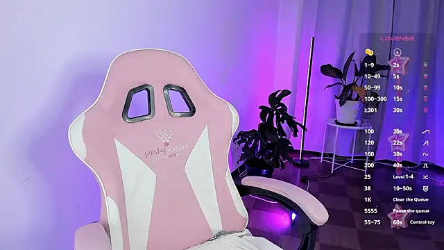 Kendall Bunnyy online show from 04.11.26