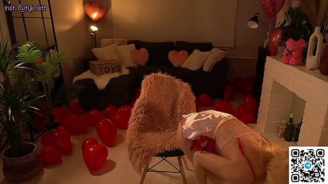 Heidi11 online show from 02.15.26