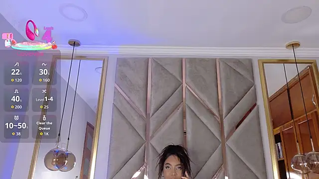 Lola King online show from 10.06.25