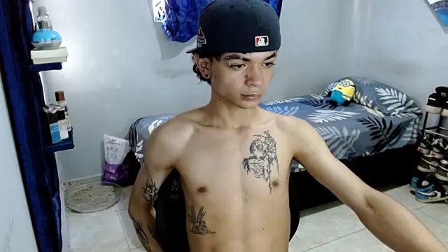 Lovebeng  online show from 01.31.25