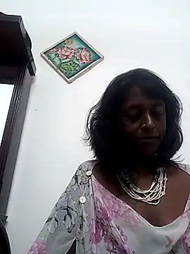 mamakarma1403 online show from 02.20.25