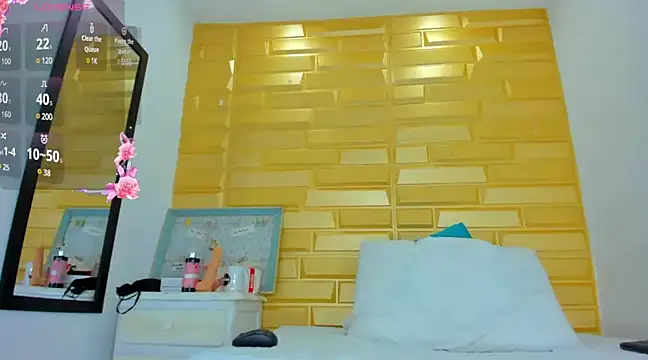 Snapshot of ebony_beckyy chatting on 02.07.25 ebony beckyy online show from 02.07.25