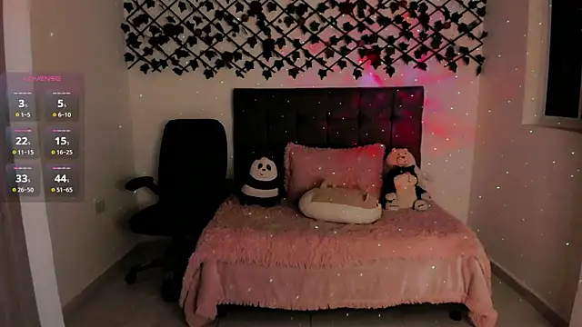 Lilith Miller21 online show from 11.10.25