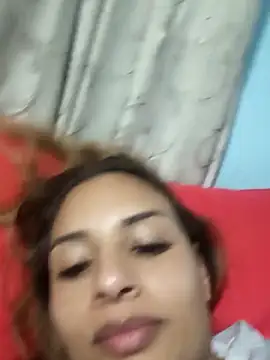 Snapshot of mykaelahoney chatting on 11.01.25 mykaelahoney online show from 11.01.25