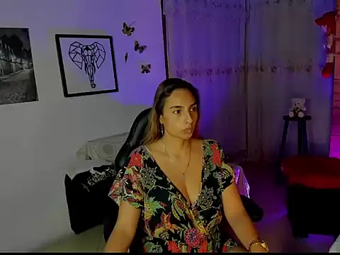Snapshot of mykaelahoney chatting on 02.20.26 mykaelahoney online show from 02.20.26
