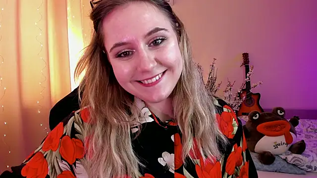 Diana Flower online show from 03.15.25