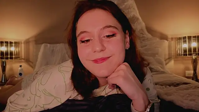 Diana Flower online show from 10.30.25