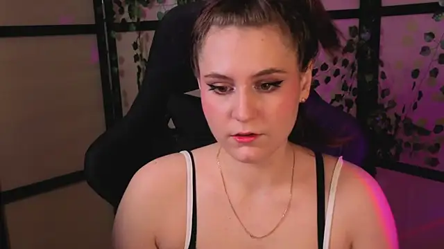 Diana Flower online show from 04.24.26