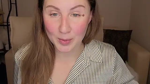 Helens love online show from 10.16.25