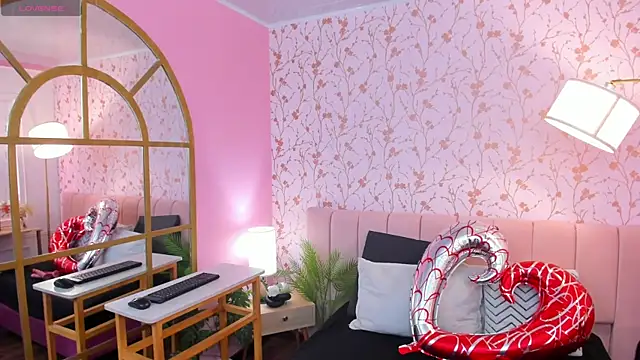 amber-hill online show from 02.16.25