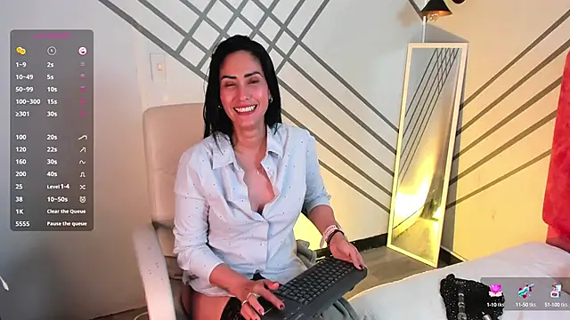 Snapshot of Janne_lee chatting on 03.18.25 Janne lee online show from 03.18.25