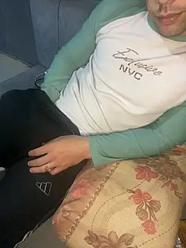 YawlingJingoist online show from 11.19.25