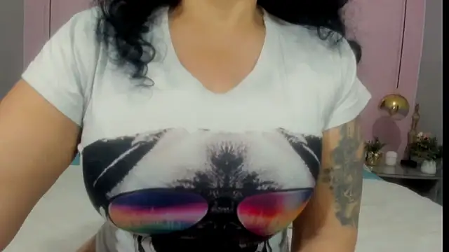 valeriasexxx online show from 02.18.25