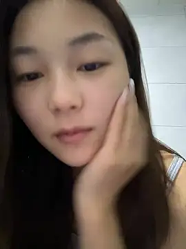 Snapshot of Sweet-Angel999 chatting on 06.24.26 Sweet-Angel999 online show from 06.24.26