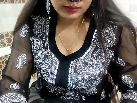 Aarvi Arora online show from 12.05.24