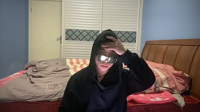 Snapshot of shuai321 chatting on 01.26.25 shuai321 online show from 01.26.25