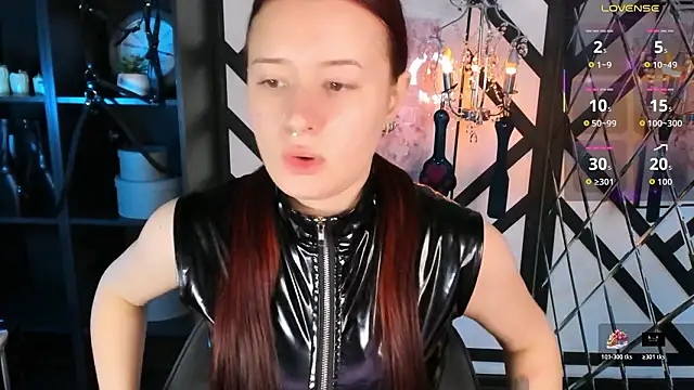 Lily Moonlight online show from 02.06.26