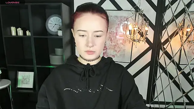 Lily Moonlight online show from 02.26.26