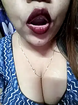 Beautyy38 online show from 02.21.25