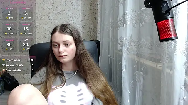 Nana Hot online show from 12.26.24