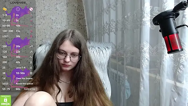 Nana Hot online show from 02.27.25