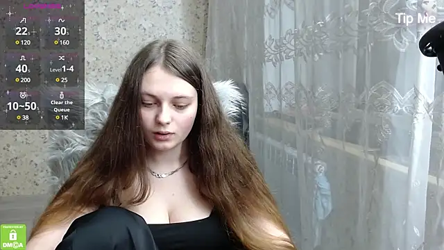 Nana Hot online show from 03.04.25