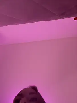 Joanachupa online show from 09.18.25