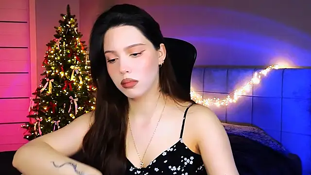 Snapshot of Stacy_Gonzales_ chatting on 01.05.25 Stacy Gonzales  online show from 01.05.25