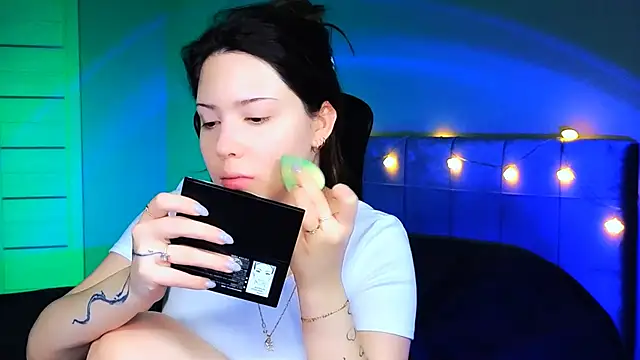 Snapshot of Stacy_Gonzales_ chatting on 03.04.25 Stacy Gonzales  online show from 03.04.25