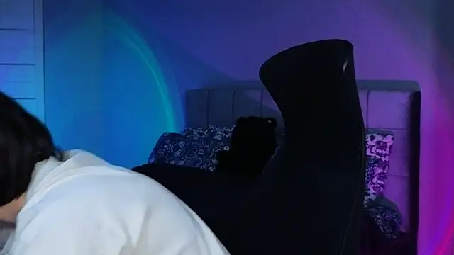 Stacy Gonzales  online show from 02.26.26