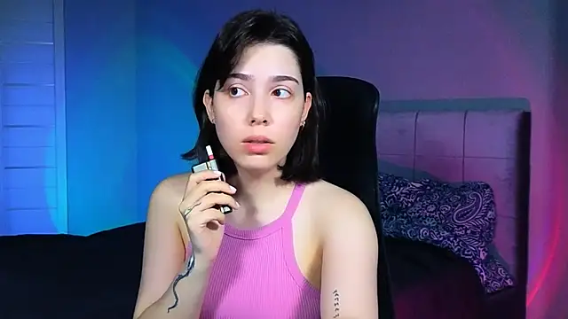 Stacy Gonzales  online show from 04.12.26