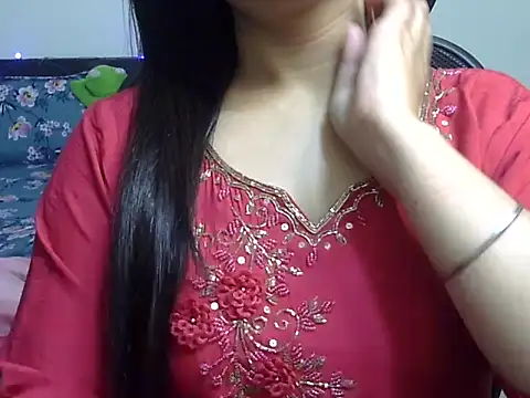 WildRuhi20 online show from 02.15.26