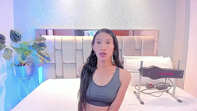 RoseTaylor   online show from 10.29.25