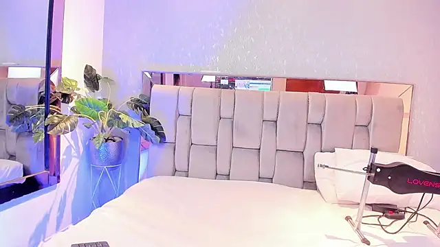 RoseTaylor   online show from 01.10.26