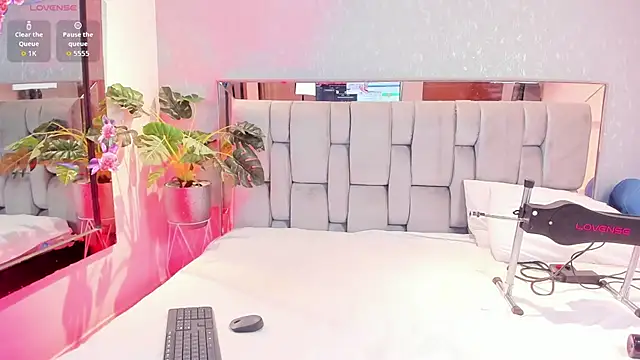 Snapshot of RoseTaylor__ chatting on 01.17.26 RoseTaylor online show from 01.17.26