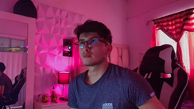 santyago taylor online show from 12.28.24