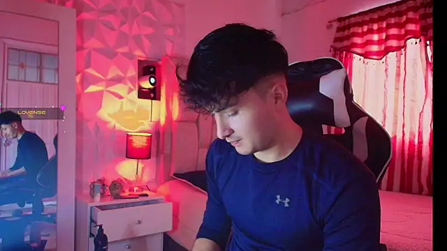 santyago taylor online show from 01.10.25