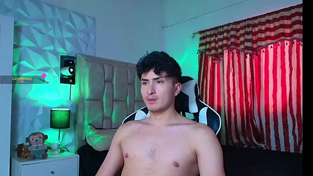 santyago taylor online show from 01.17.25