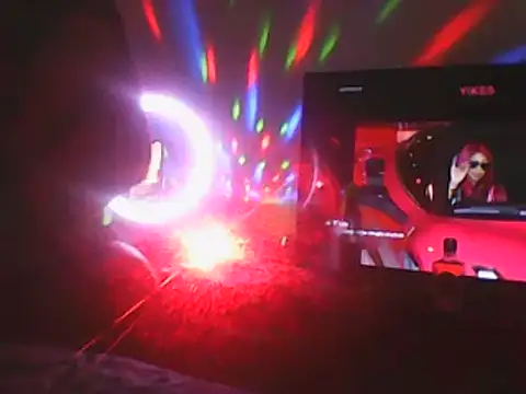 Snapshot of YourFaceMyThrone27 chatting on 01.07.25 YourFaceMyThrone27 online show from 01.07.25