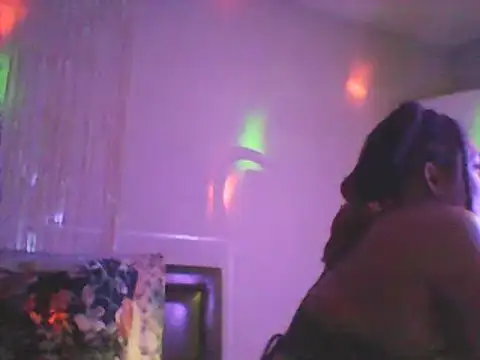 Snapshot of YourFaceMyThrone27 chatting on 01.26.25 YourFaceMyThrone27 online show from 01.26.25