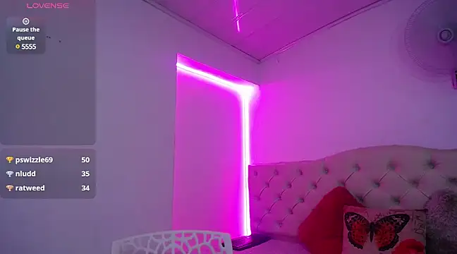 cristal horny19 online show from 02.10.25