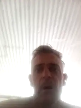 Snapshot of NICJOHNS chatting on 02.09.25 NICJOHNS online show from 02.09.25