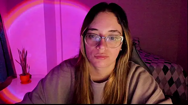 atenas 05  online show from 11.20.25