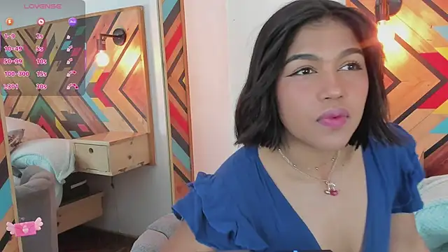 NaiirobiSwan online show from 11.21.25