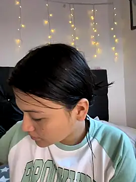 alisson carolina73 online show from 11.22.25